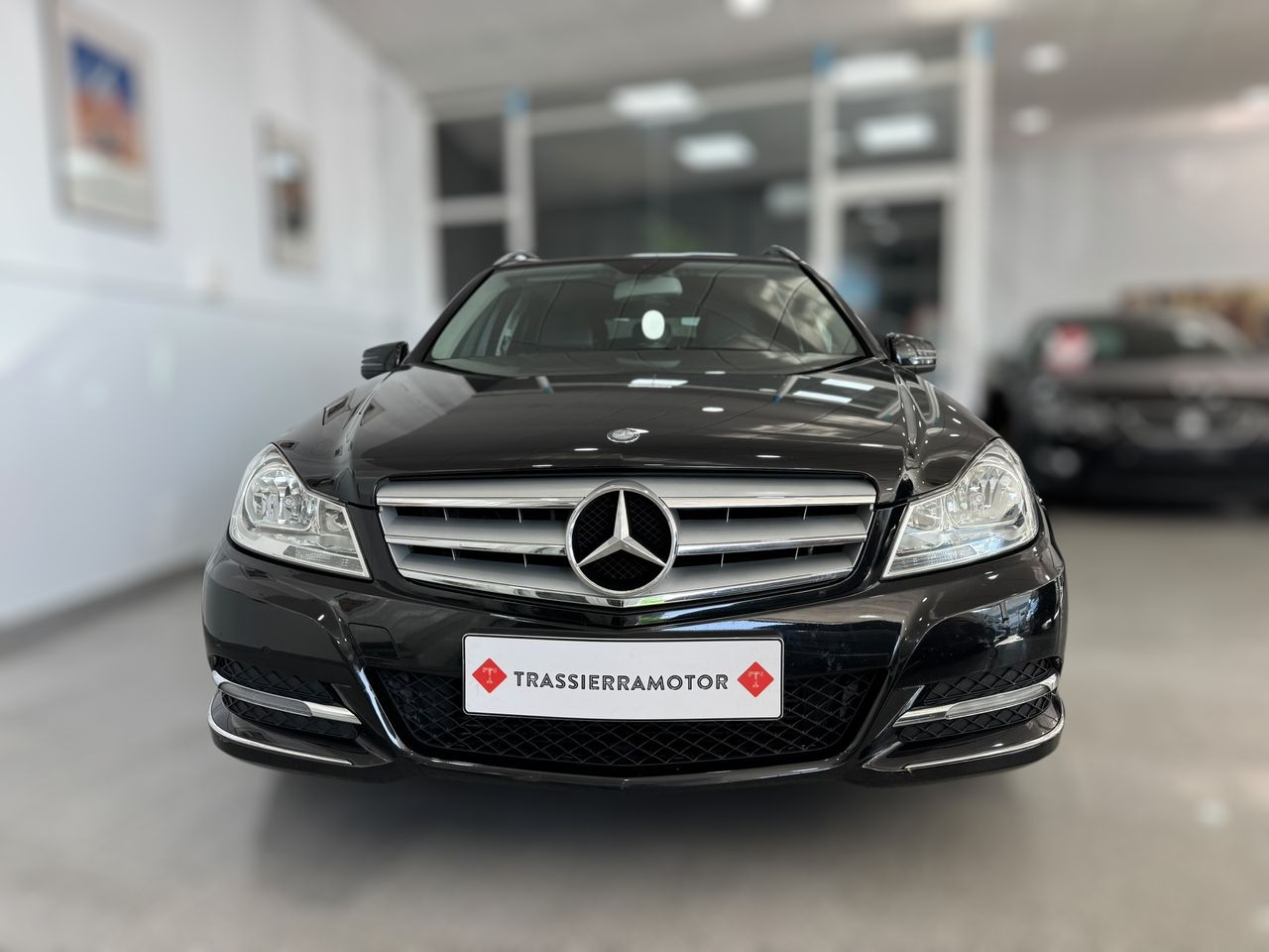 Mercedes Clase C BREAK AVANTGARDE 2.2 200d 136cv  - Foto 2