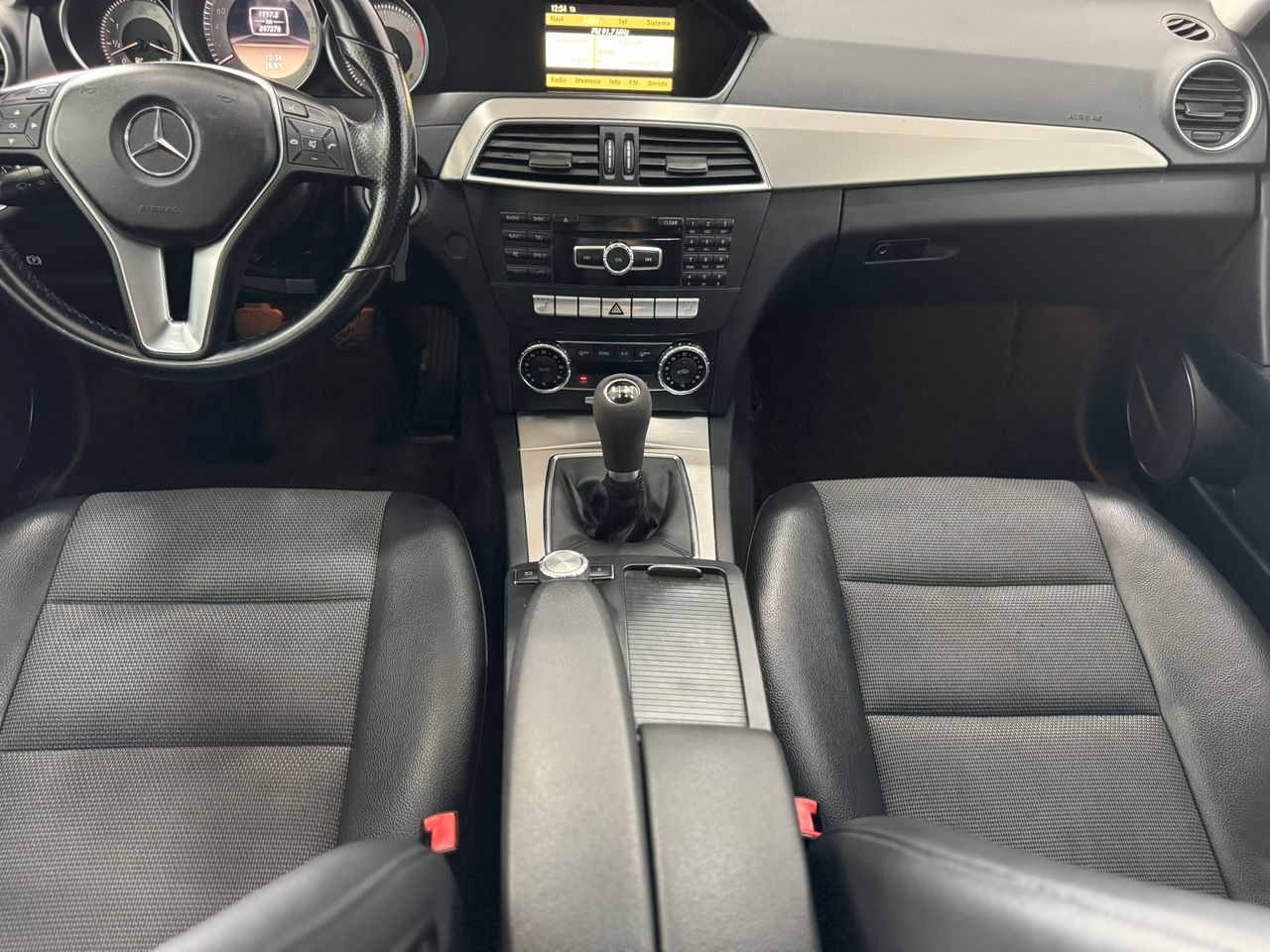 Mercedes Clase C BREAK AVANTGARDE 2.2 200d 136cv  - Foto 2