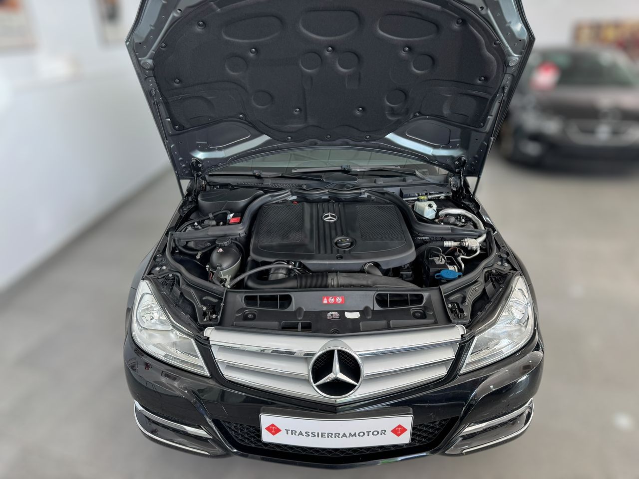 Mercedes Clase C BREAK AVANTGARDE 2.2 200d 136cv  - Foto 2