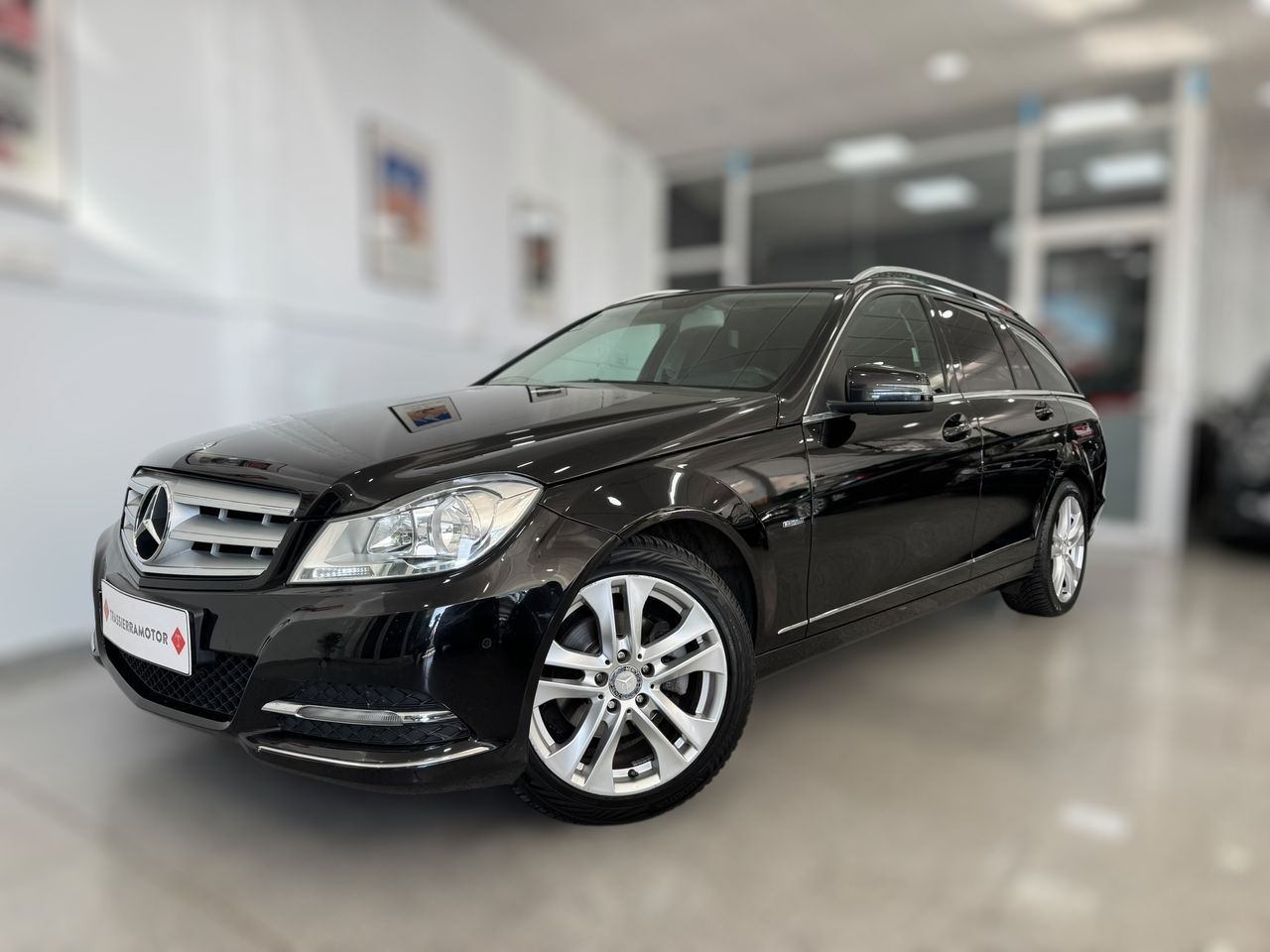 Mercedes Clase C BREAK AVANTGARDE 2.2 200d 136cv  - Foto 2