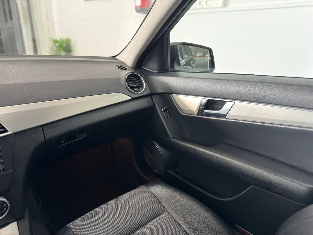 Mercedes Clase C BREAK AVANTGARDE 2.2 200d 136cv  - Foto 2