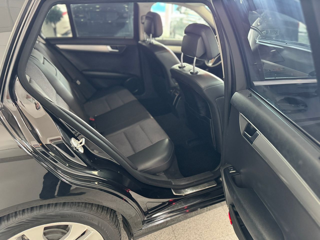 Mercedes Clase C BREAK AVANTGARDE 2.2 200d 136cv  - Foto 2