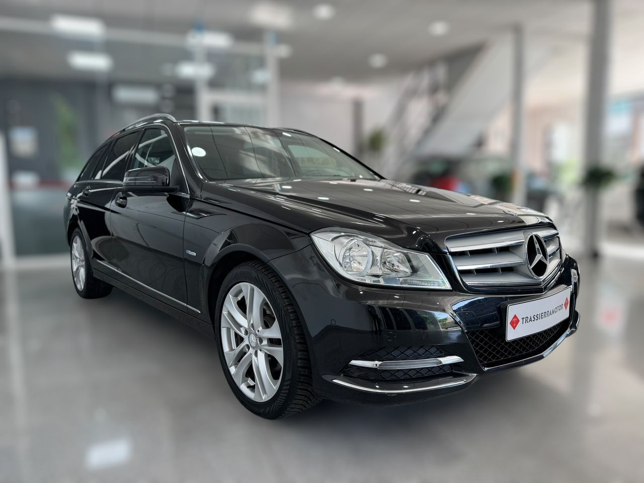 Mercedes Clase C BREAK AVANTGARDE 2.2 200d 136cv  - Foto 2