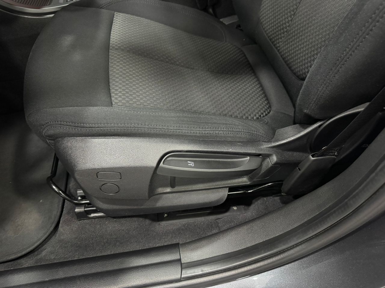 BMW X1 18D ADVANTAGE 150CV DIESEL  - Foto 2