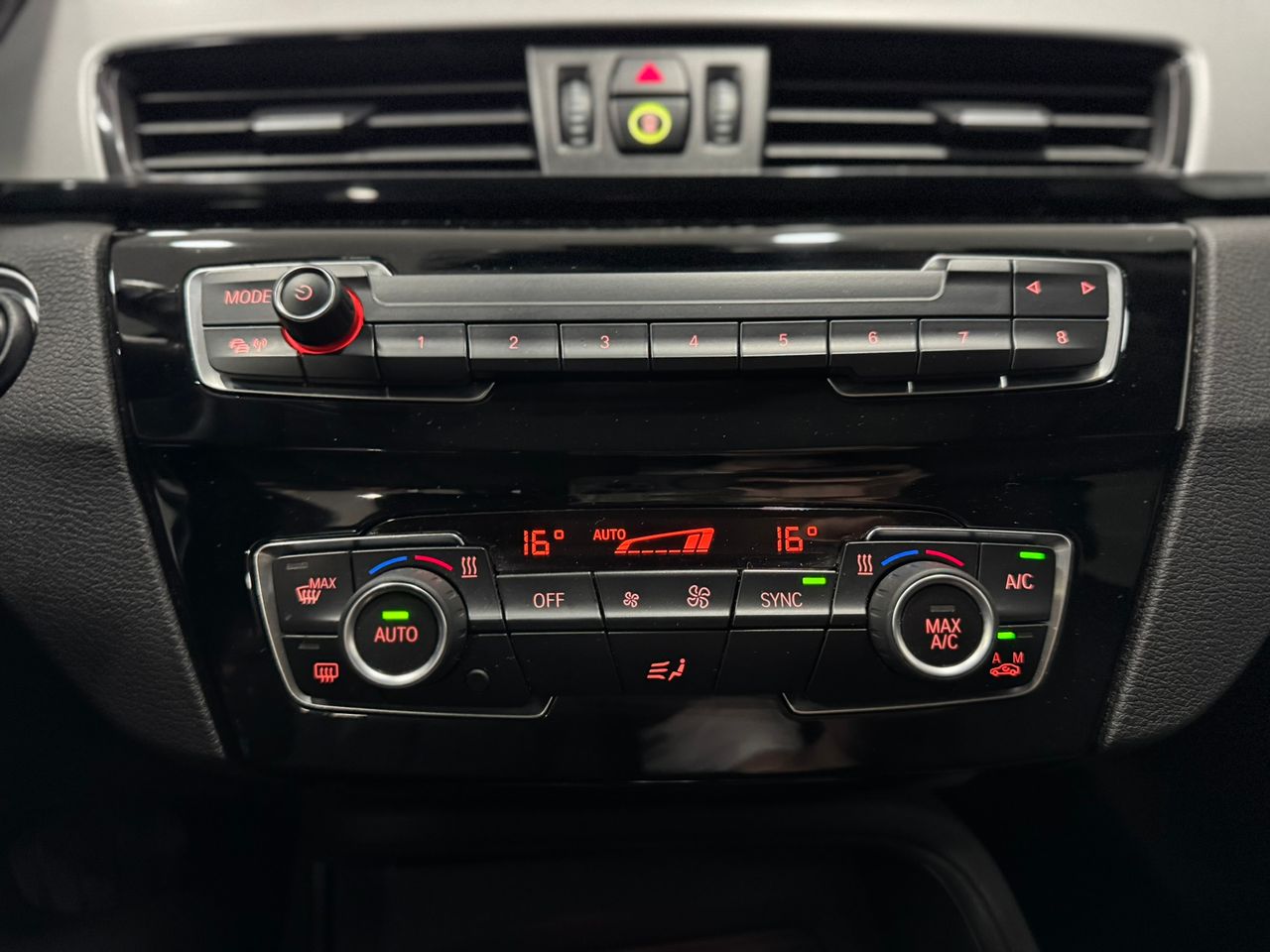 BMW X1 18D ADVANTAGE 150CV DIESEL  - Foto 2