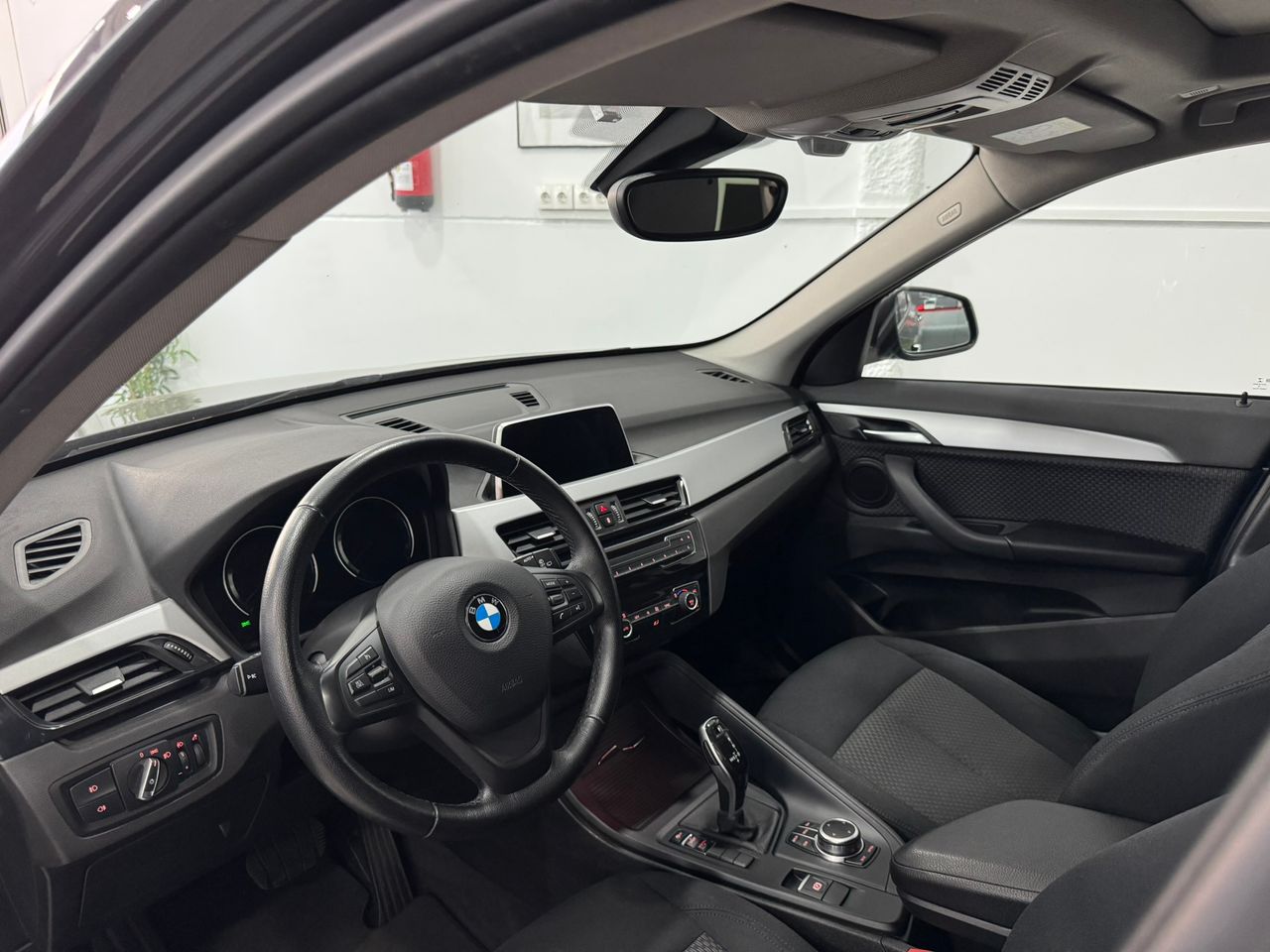 BMW X1 18D ADVANTAGE 150CV DIESEL  - Foto 2