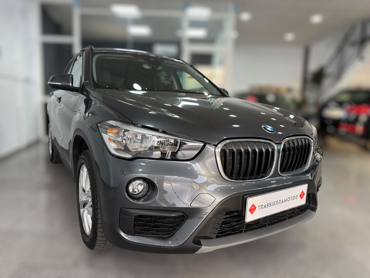 BMW X1 18D ADVANTAGE 150CV DIESEL  - Foto 2