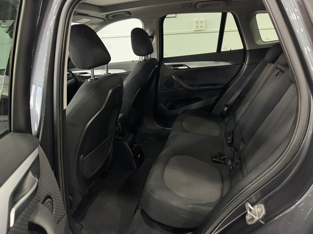 BMW X1 18D ADVANTAGE 150CV DIESEL  - Foto 2