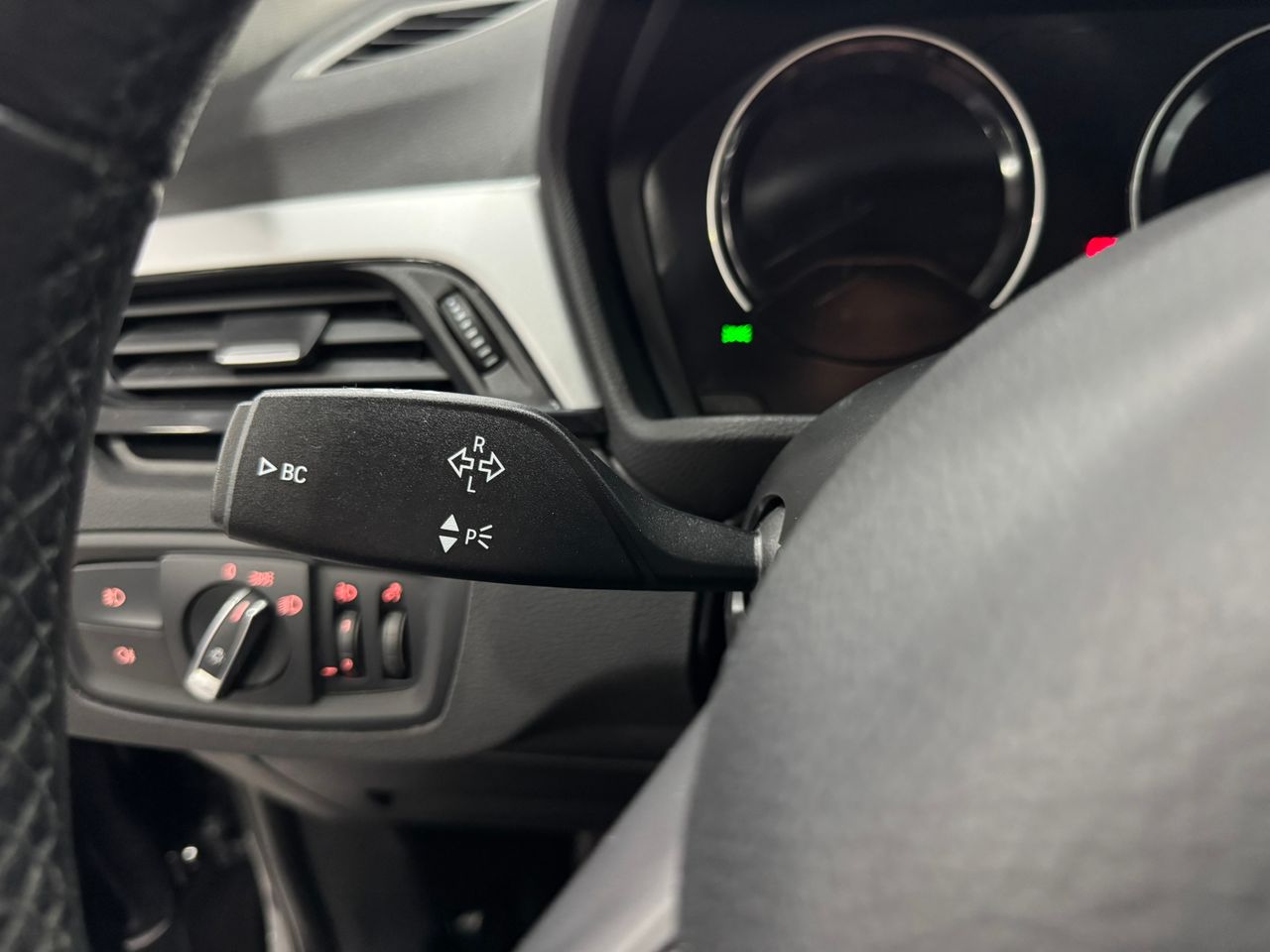 BMW X1 18D ADVANTAGE 150CV DIESEL  - Foto 2