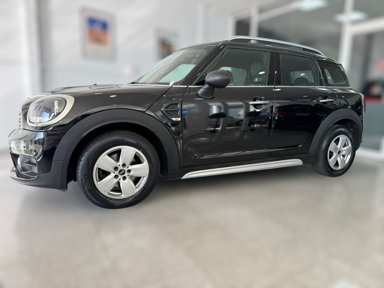 MINI Countryman ONE D 116CV  - Foto 2
