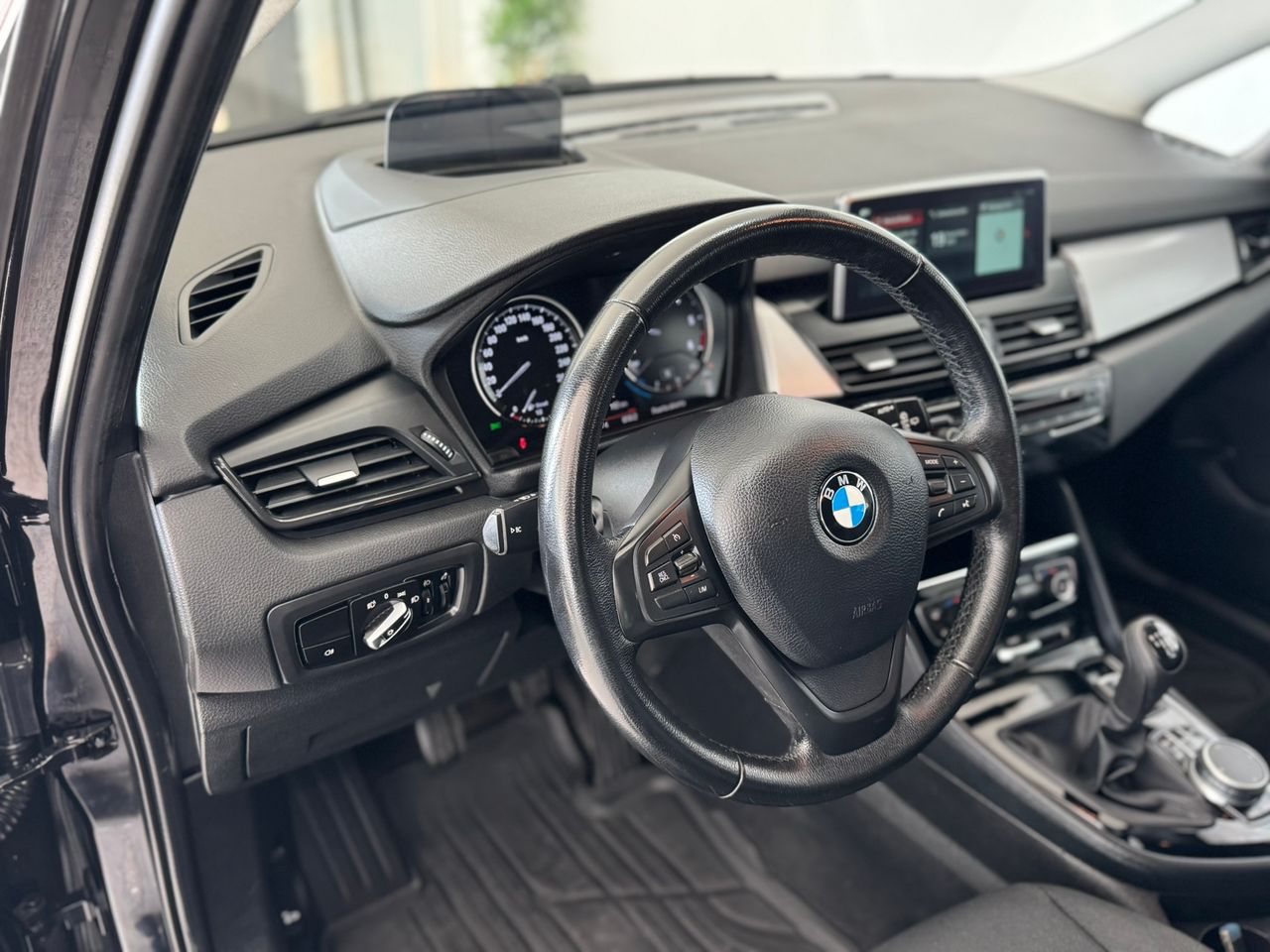 BMW Serie 2 Gran Tourer 218d Advantage 150cv - Foto 2