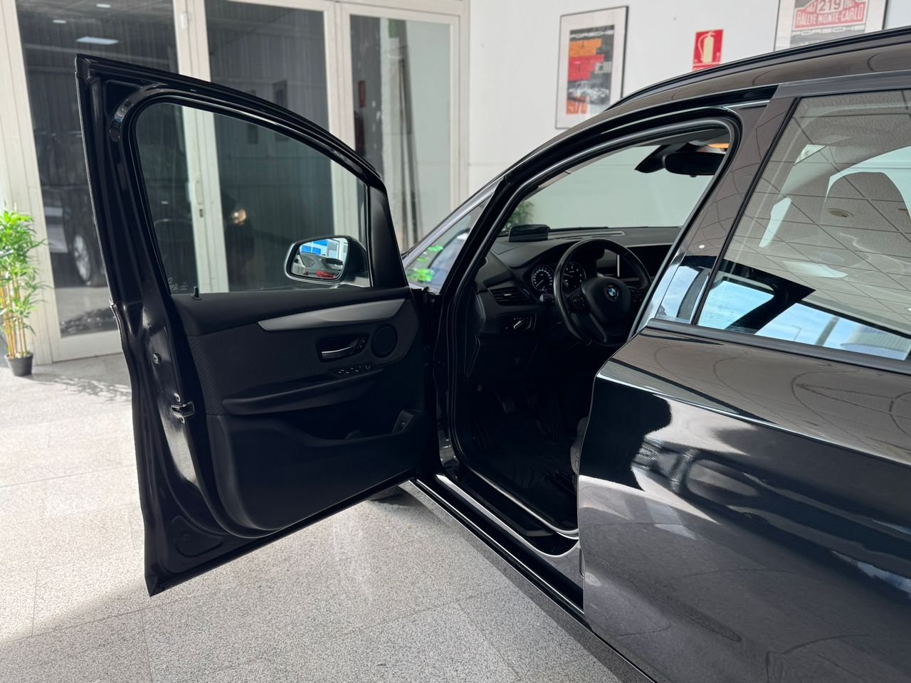 BMW Serie 2 Gran Tourer 218d Advantage 150cv - Foto 2