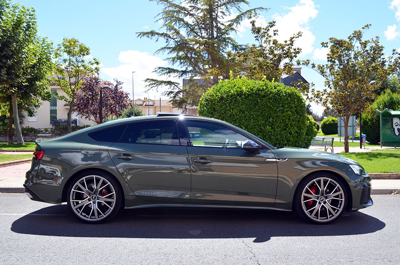 Audi A5 40 Tdi 204cv MHEV Quattro S-Tronic S-Line  - Foto 5