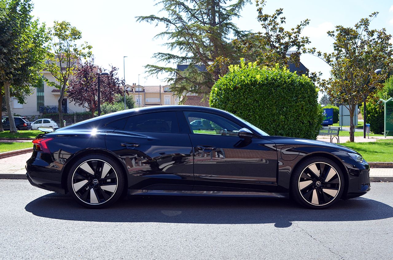 Audi e-tron GT 60 Quattro 530cv  - Foto 5