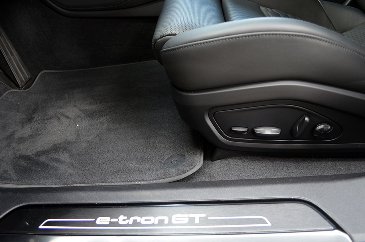 Audi e-tron GT 60 Quattro 530cv  - Foto 121