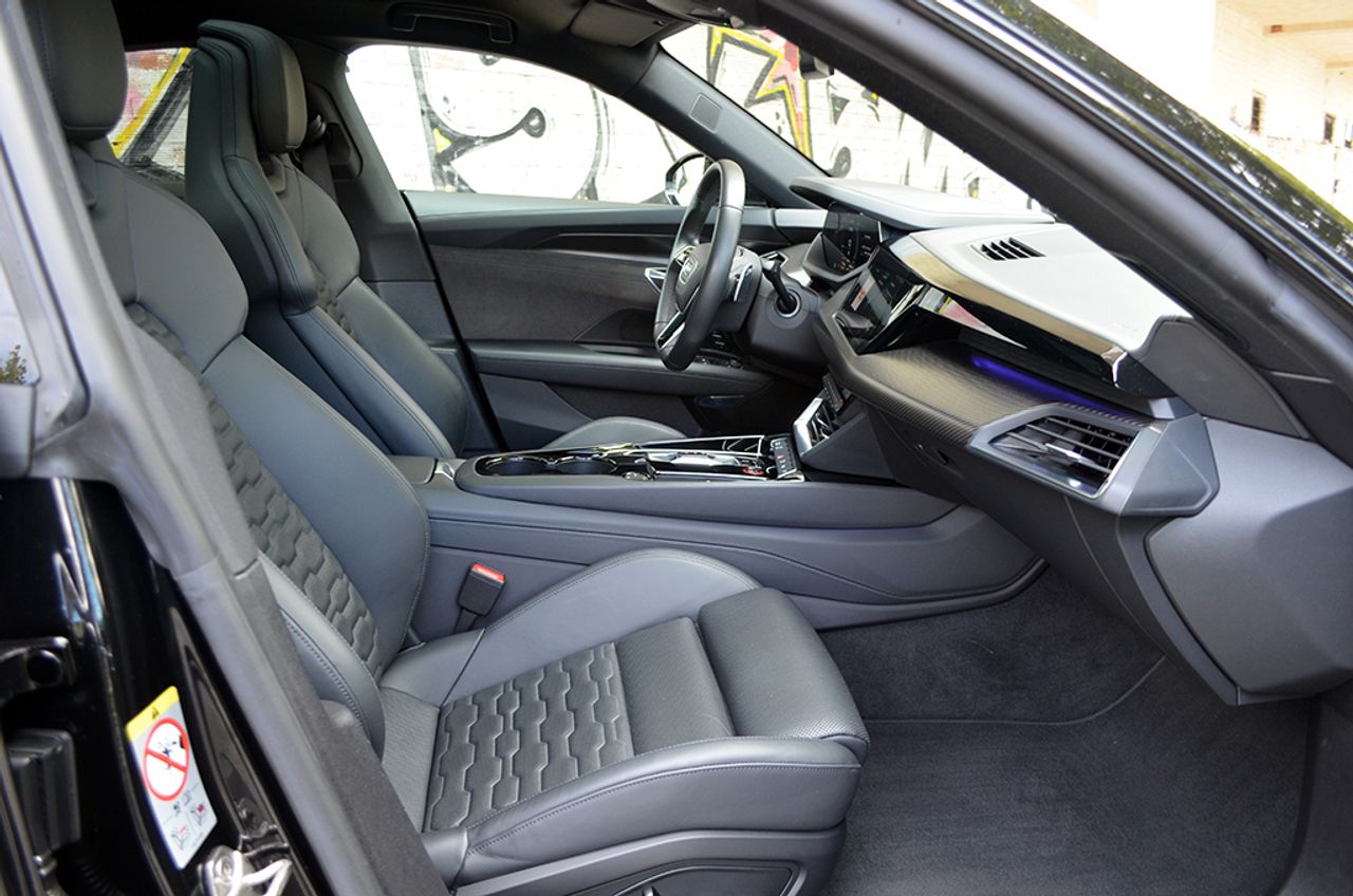 Audi e-tron GT 60 Quattro 530cv  - Foto 13