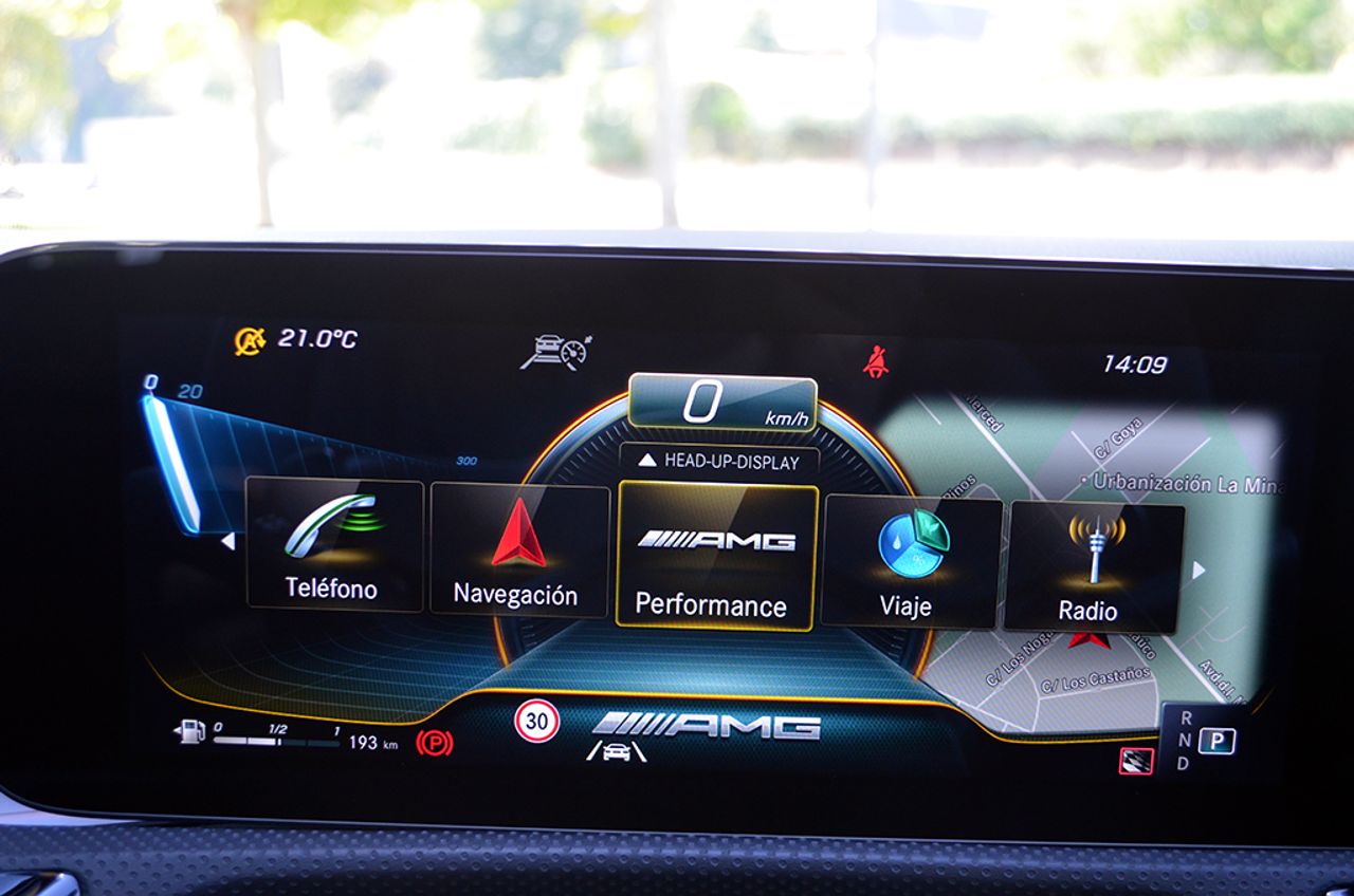 Mercedes CLA AMG 45 S 8G-DCT 4Matic+ 422cv  - Foto 35