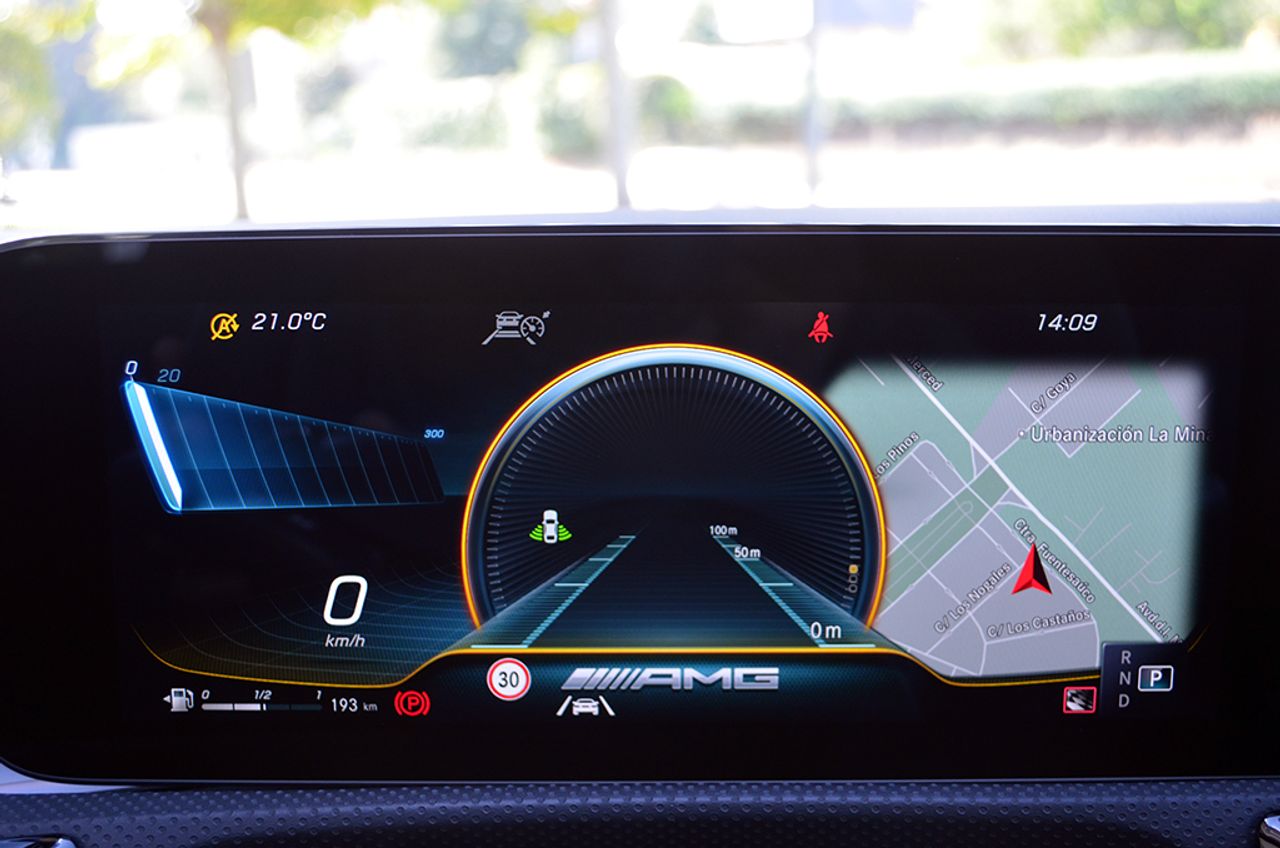 Mercedes CLA AMG 45 S 8G-DCT 4Matic+ 422cv  - Foto 36