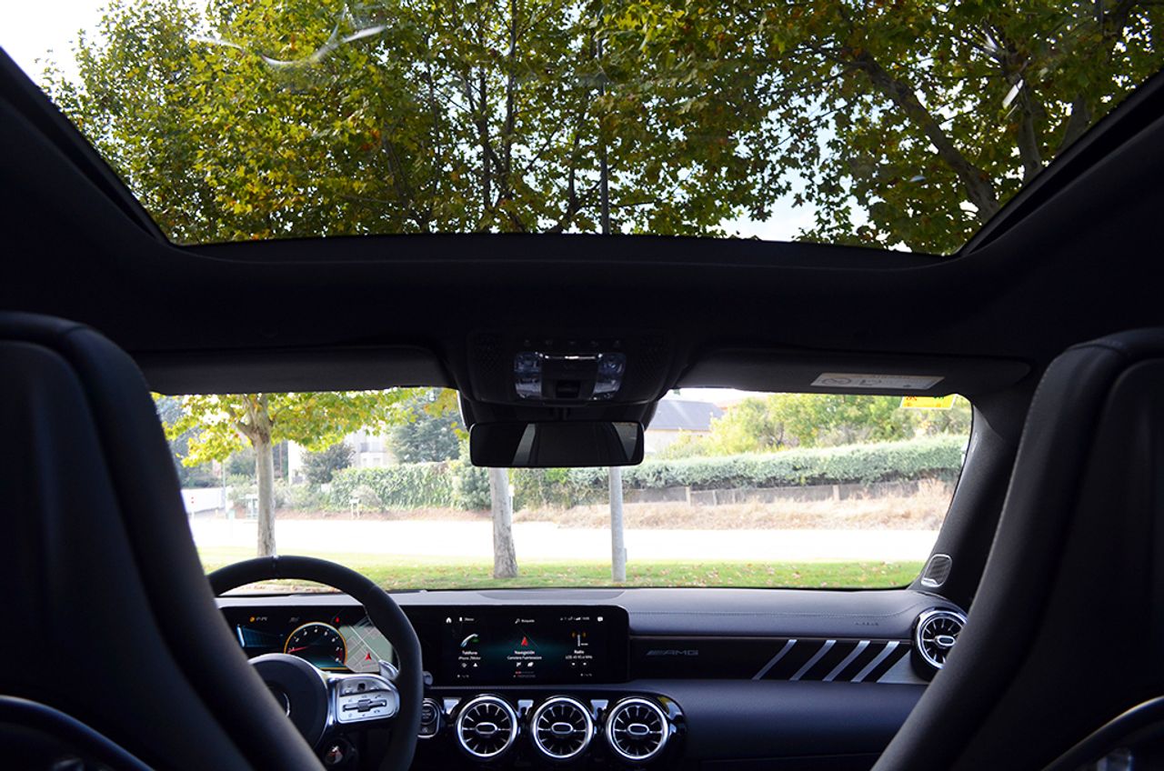 Mercedes CLA AMG 45 S 8G-DCT 4Matic+ 422cv - Foto 17