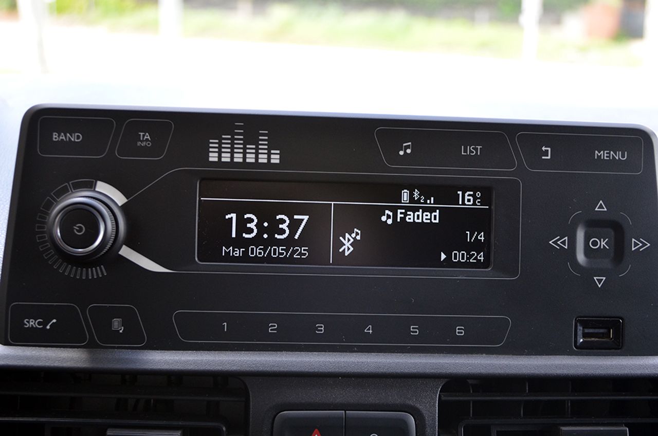 Citroën Berlingo Talla M BlueHDI 75cv  - Foto 19