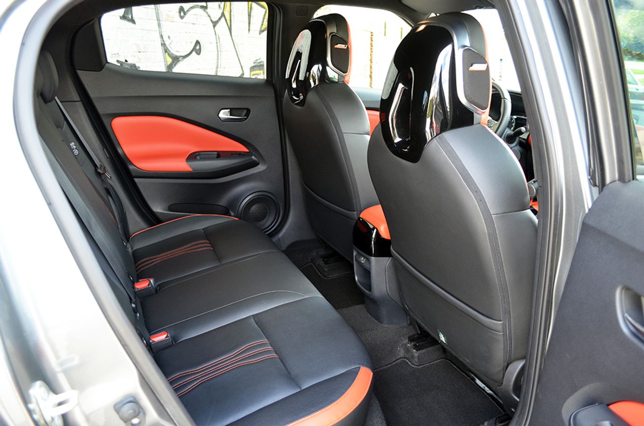 Nissan Juke 1.0 DIG-T 117cv DCT N-Design Active Bitono  - Foto 12