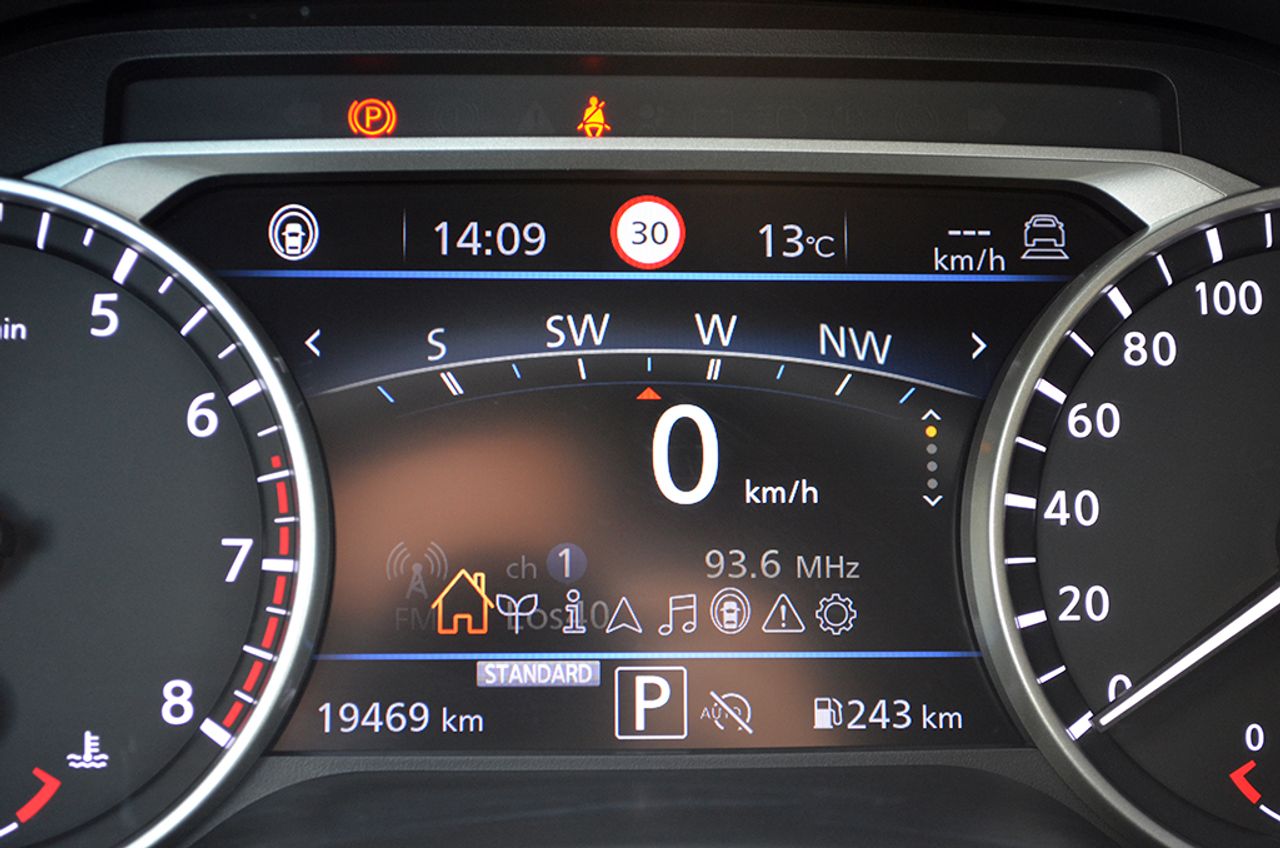 Nissan Juke 1.0 DIG-T 117cv DCT N-Design Active Bitono - Foto 52