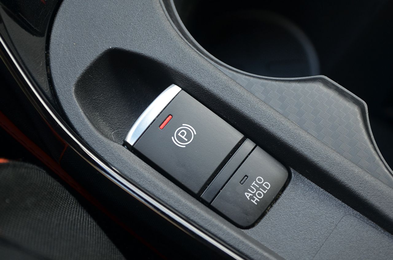 Nissan Juke 1.0 DIG-T 117cv DCT N-Design Active Bitono  - Foto 28