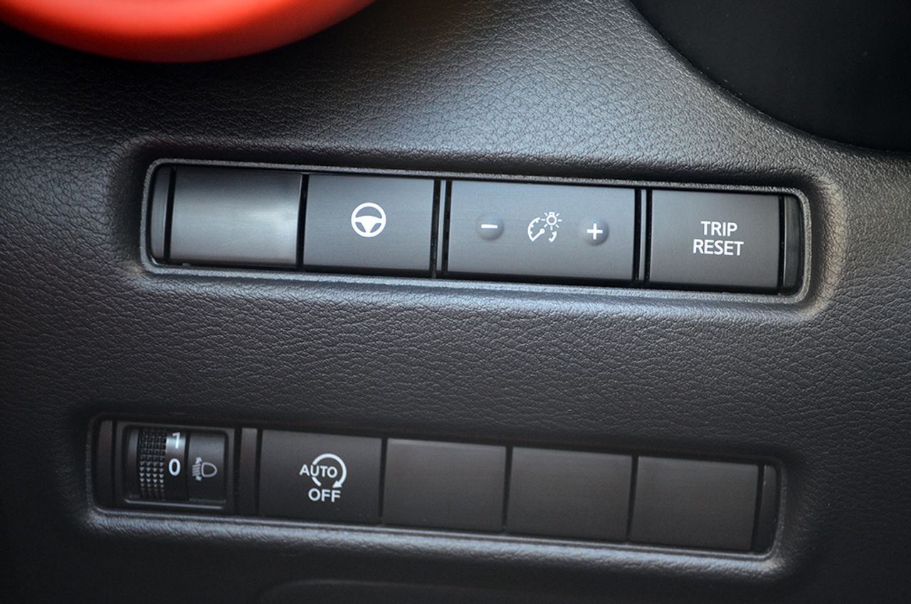 Nissan Juke 1.0 DIG-T 117cv DCT N-Design Active Bitono  - Foto 30