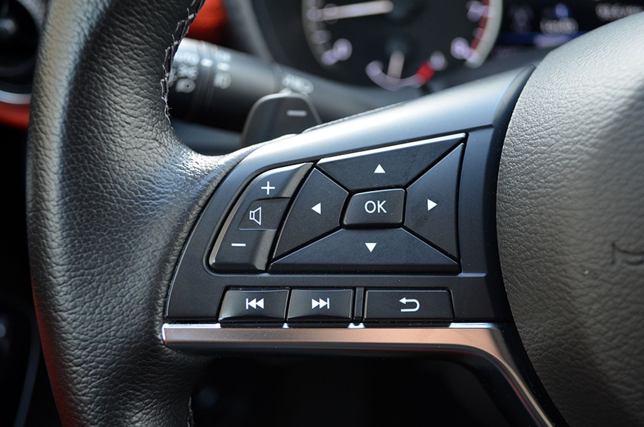 Nissan Juke 1.0 DIG-T 117cv DCT N-Design Active Bitono  - Foto 19