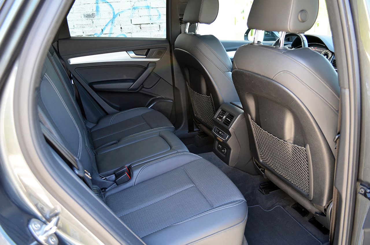 Audi Q5 Sportback 55 TFSi-e 367cv Quattro S-tronic Black Line  - Foto 12