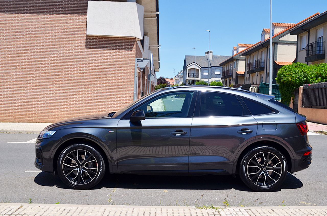 Audi Q5 Sportback 55 TFSi-e 367cv Quattro S-tronic Black Line - Foto 118