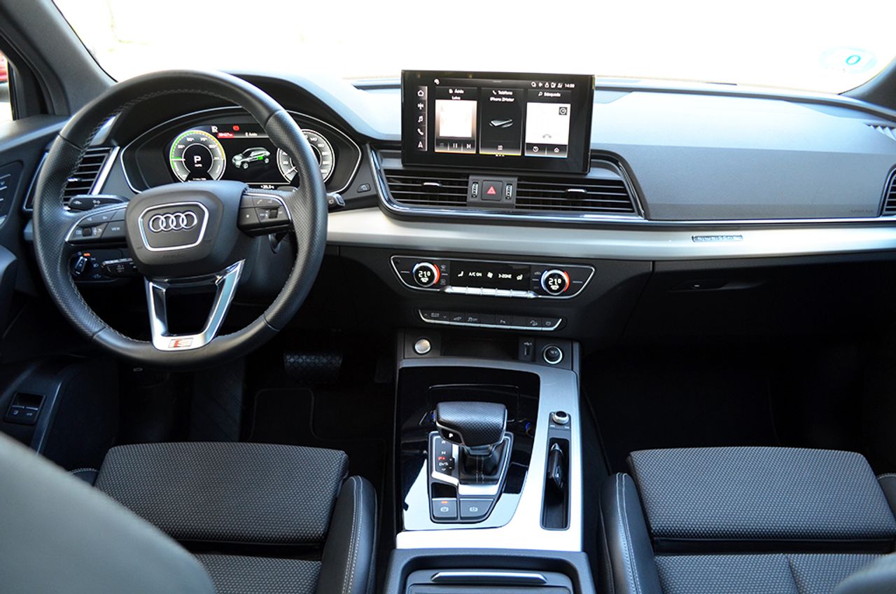 Audi Q5 Sportback 55 TFSi-e 367cv Quattro S-tronic Black Line  - Foto 7