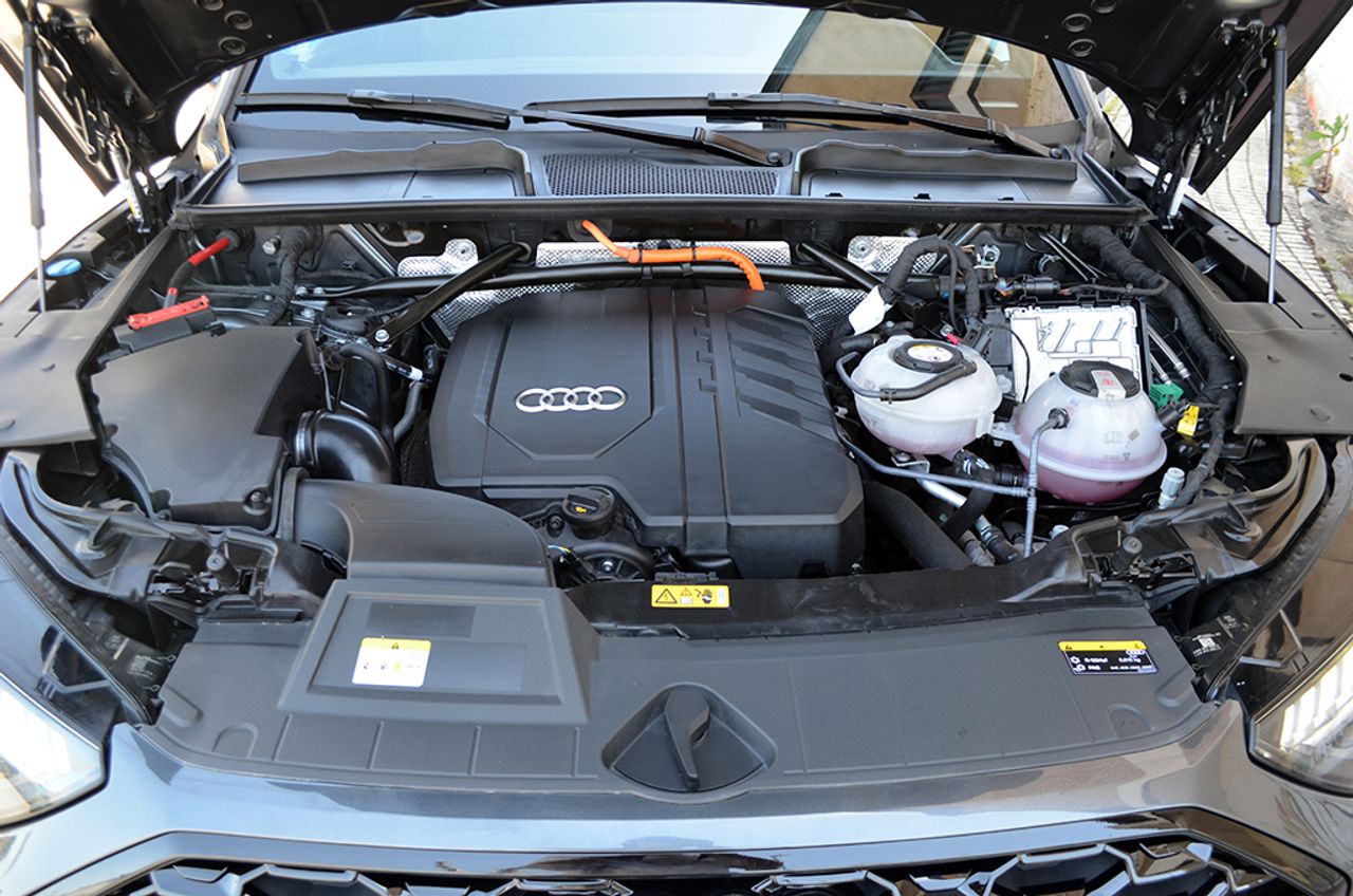 Audi Q5 Sportback 55 TFSi-e 367cv Quattro S-tronic Black Line  - Foto 112