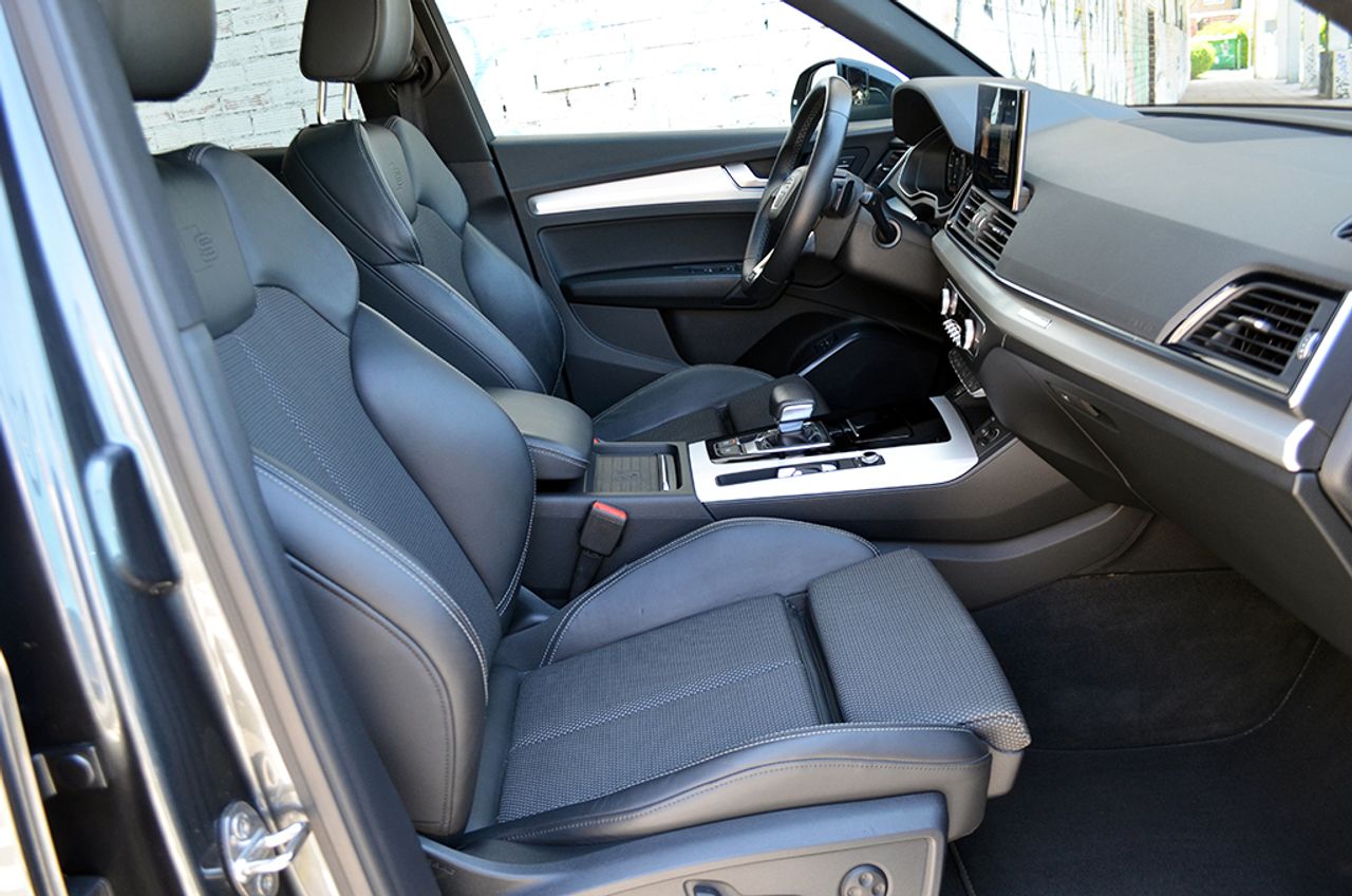 Audi Q5 Sportback 55 TFSi-e 367cv Quattro S-tronic Black Line  - Foto 13