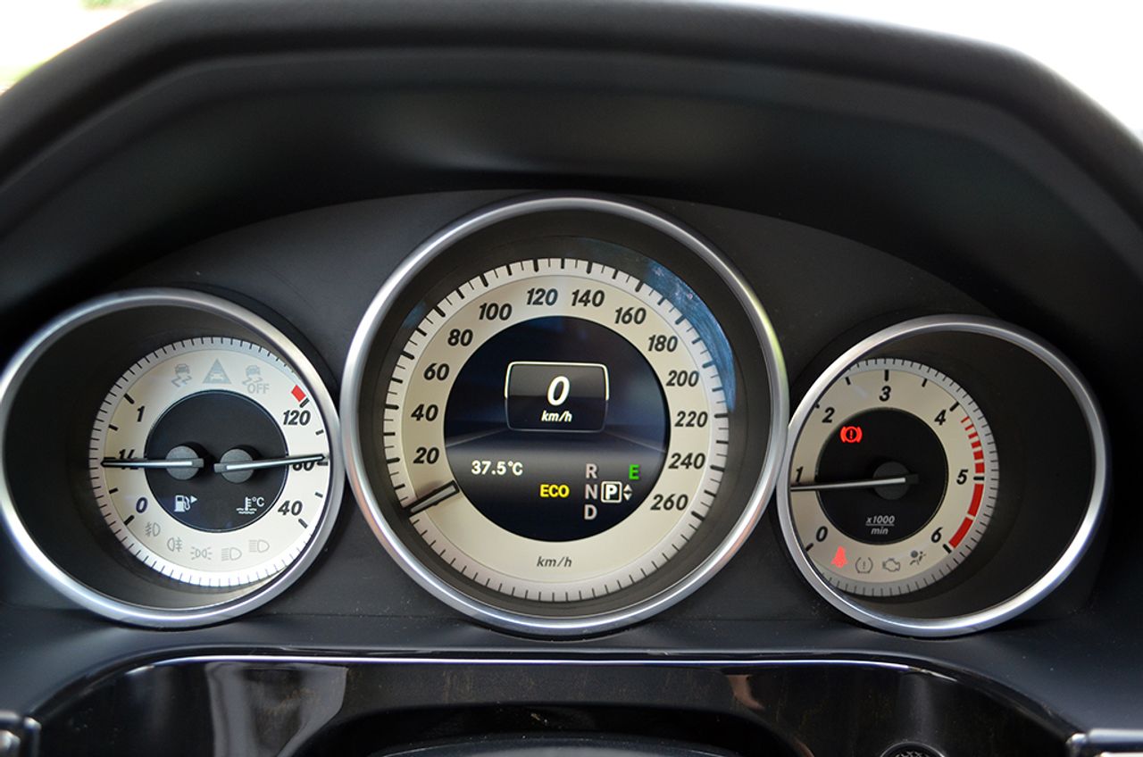 Mercedes Clase E 220 Cdi Avantgarde 7G-Tronic 170cv  - Foto 26