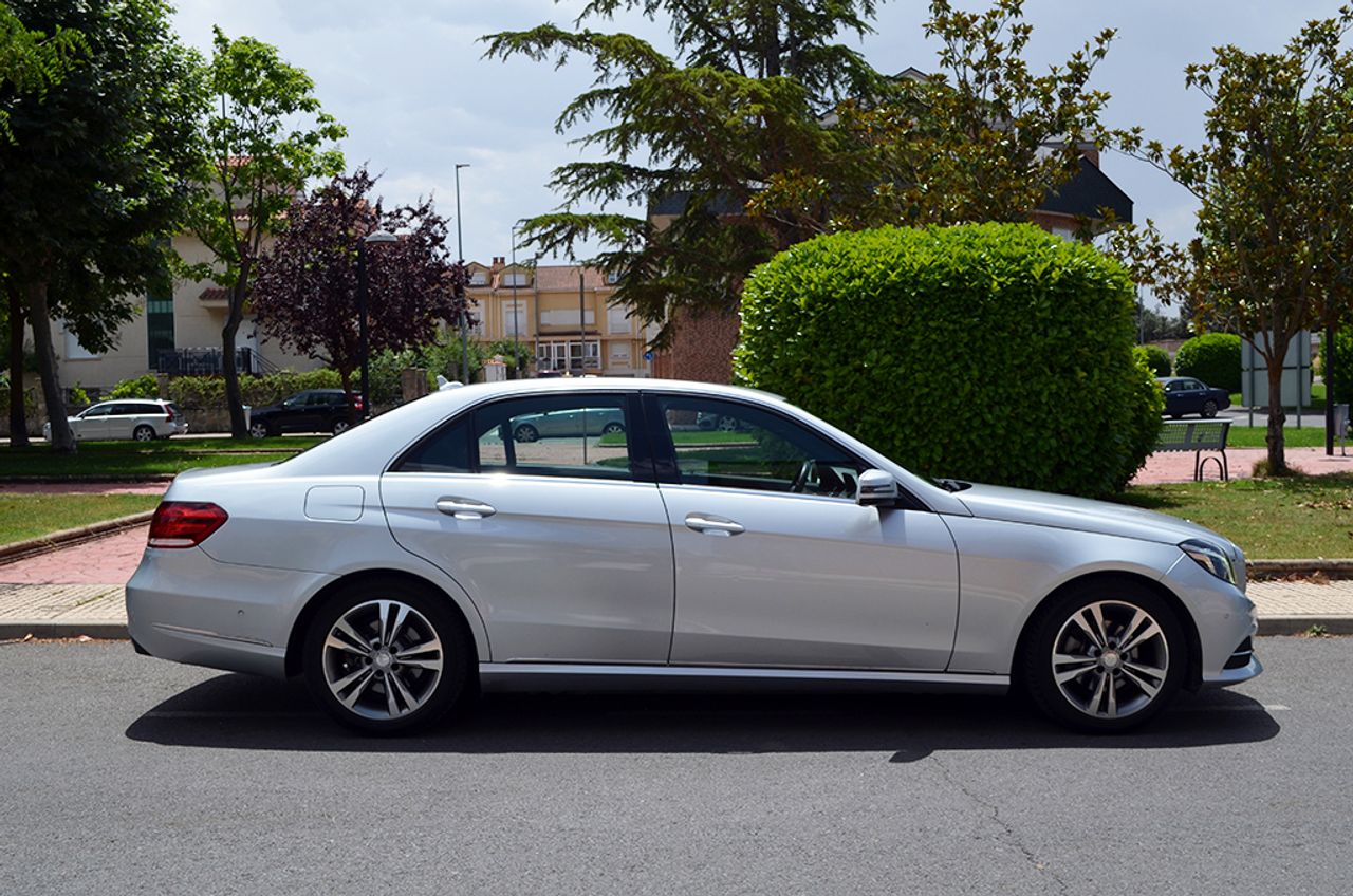 Mercedes Clase E 220 Cdi Avantgarde 7G-Tronic 170cv  - Foto 5