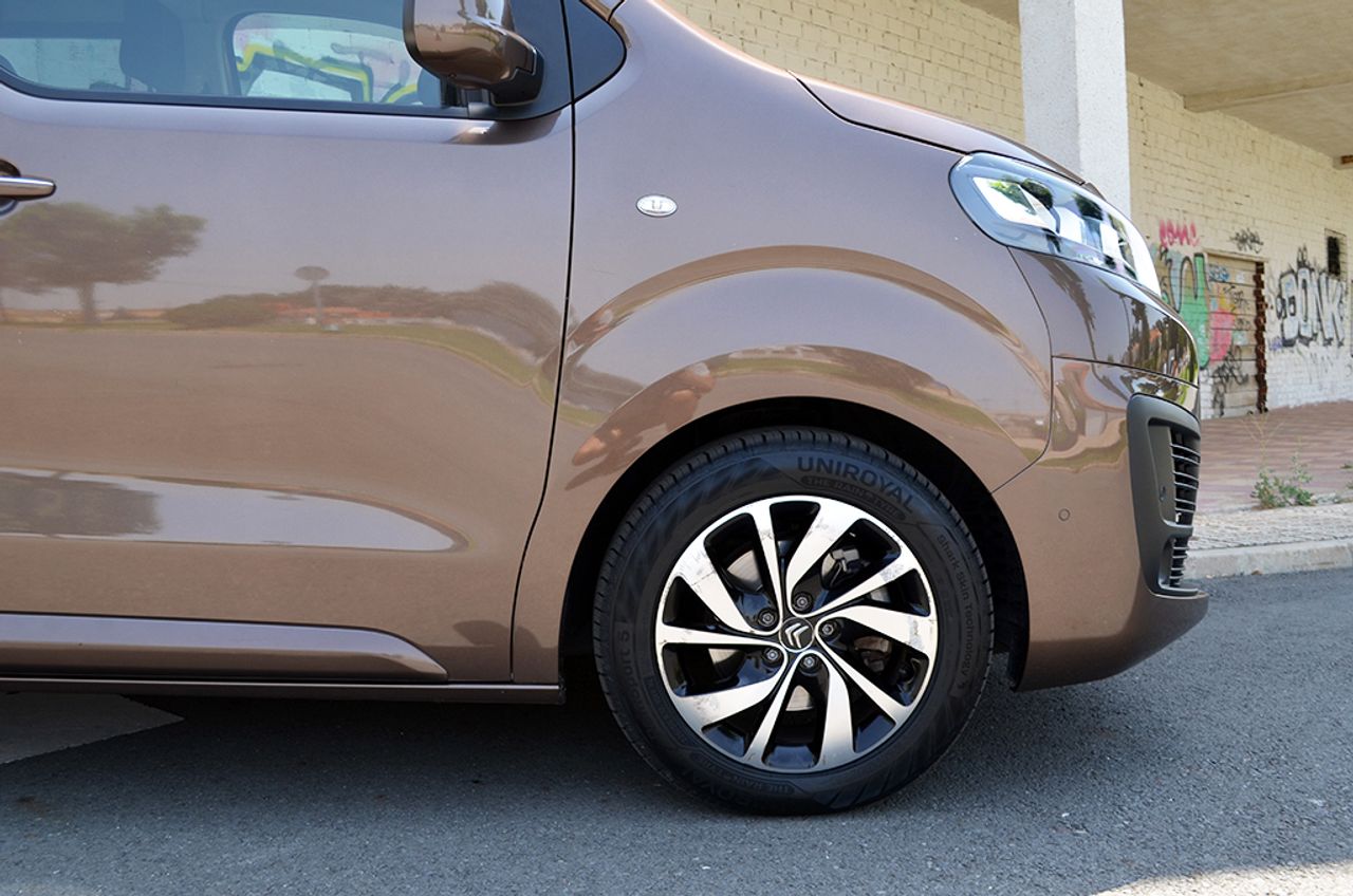 Citroën ë-Spacetourer M 136cv Feel 50kWh 8 plazas  - Foto 65