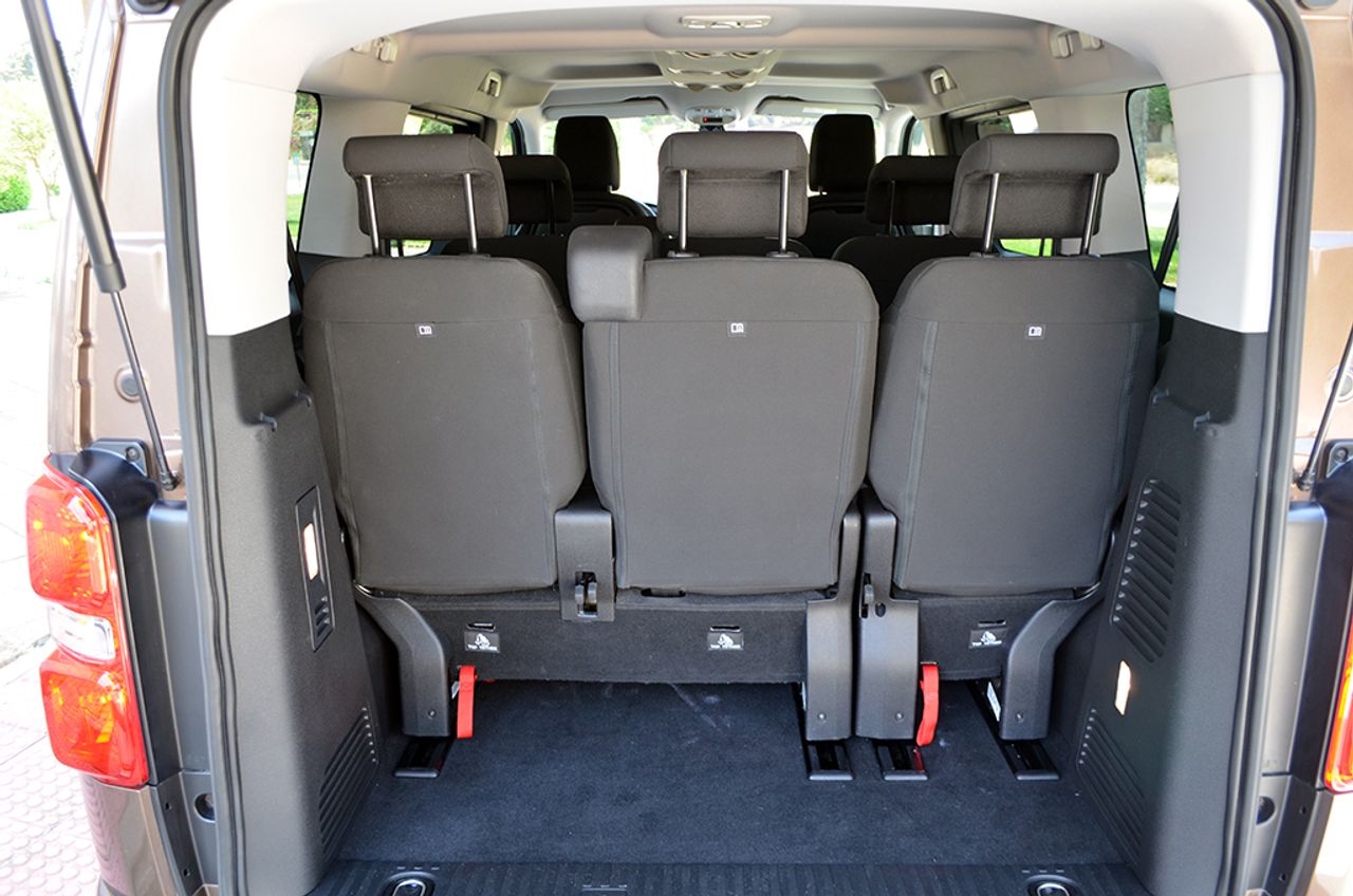 Citroën ë-Spacetourer M 136cv Feel 50kWh 8 plazas  - Foto 15