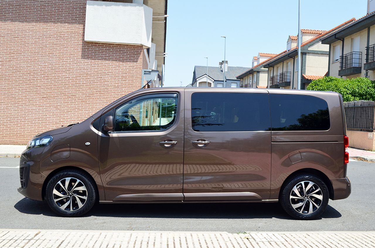 Citroën ë-Spacetourer M 136cv Feel 50kWh 8 plazas  - Foto 68