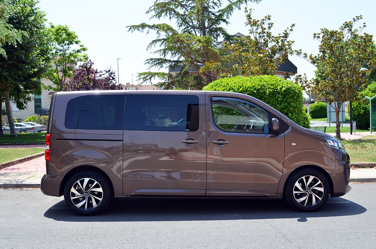 Citroën ë-Spacetourer M 136cv Feel 50kWh 8 plazas  - Foto 5