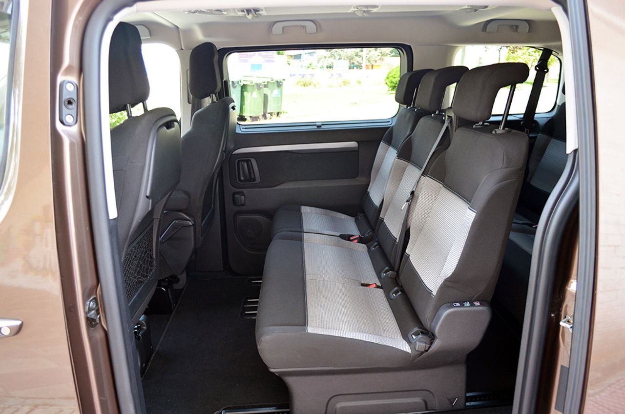 Citroën ë-Spacetourer M 136cv Feel 50kWh 8 plazas  - Foto 9