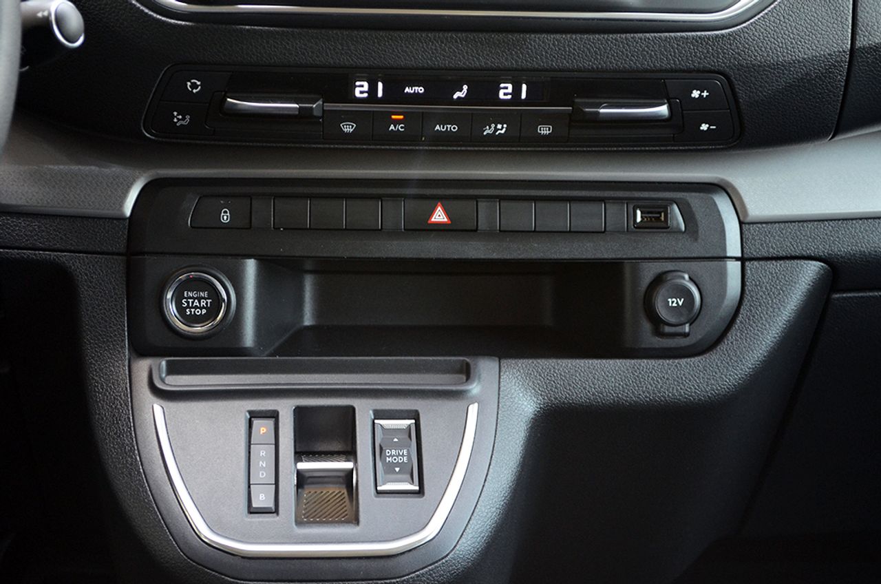 Citroën ë-Spacetourer M 136cv Feel 50kWh 8 plazas  - Foto 17