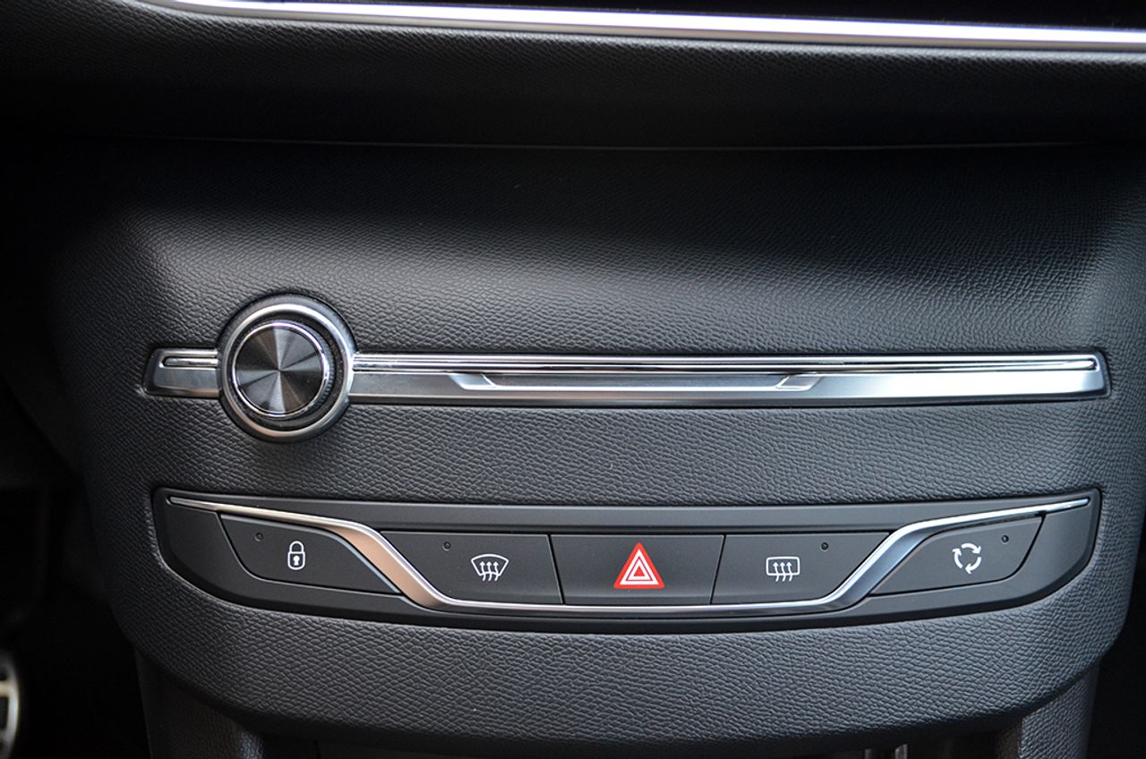 Peugeot 308 2.0 BlueHDI 180cv EAT8 GT  - Foto 30