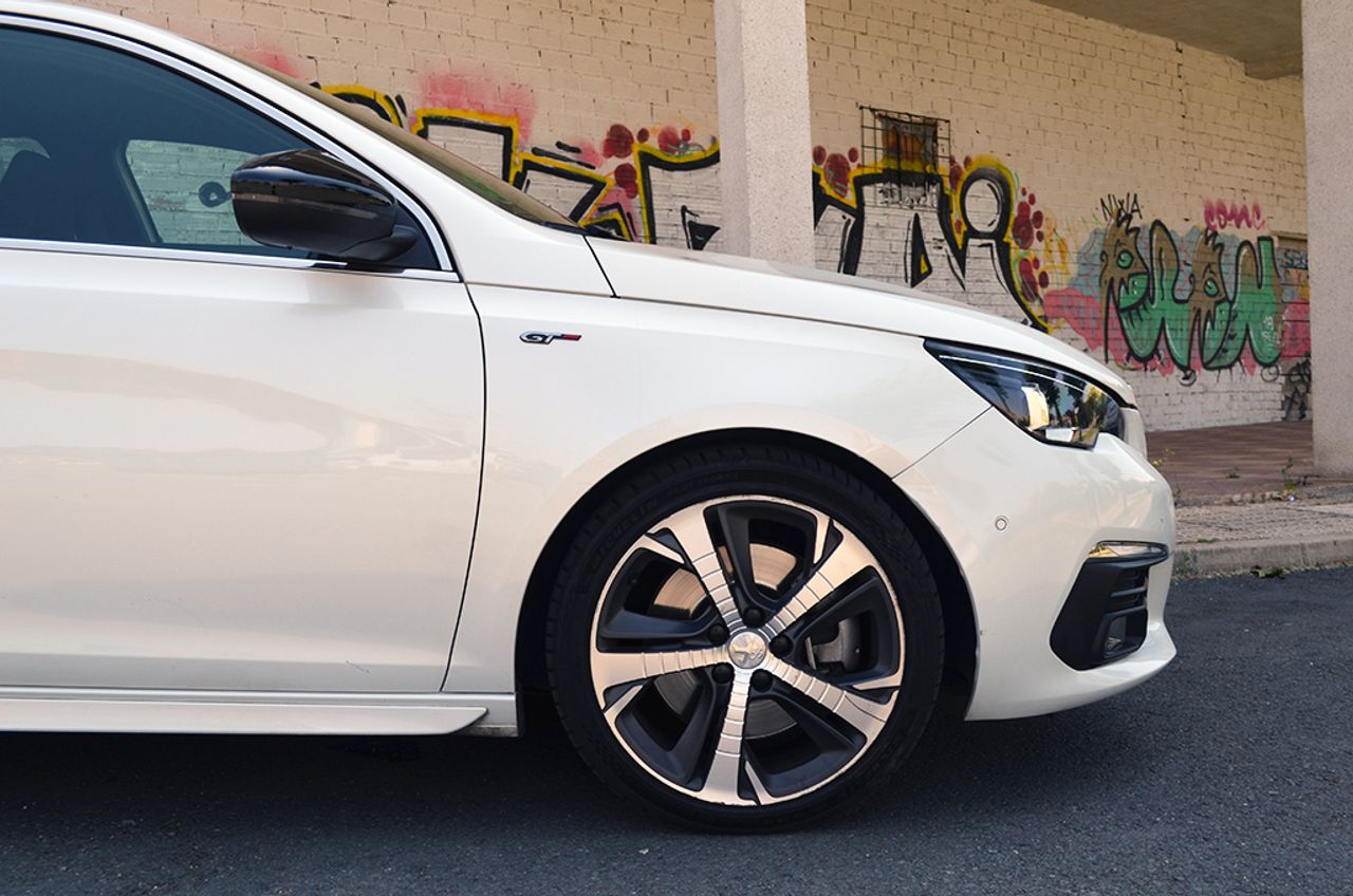 Peugeot 308 2.0 BlueHDI 180cv EAT8 GT  - Foto 67