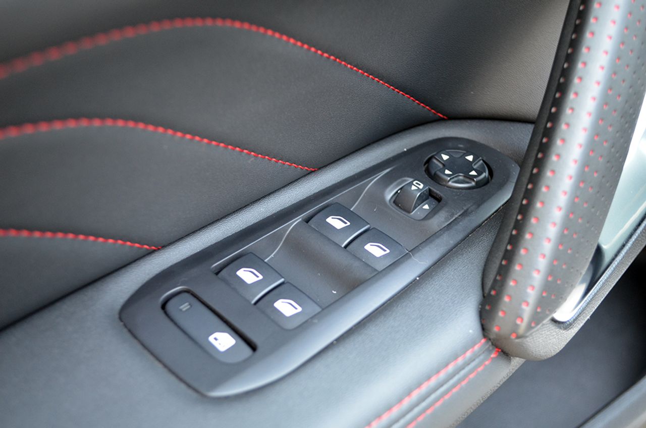 Peugeot 308 2.0 BlueHDI 180cv EAT8 GT  - Foto 63