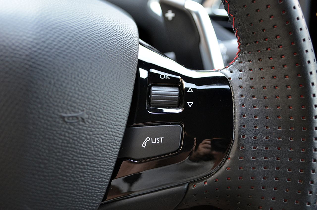 Peugeot 308 2.0 BlueHDI 180cv EAT8 GT  - Foto 22