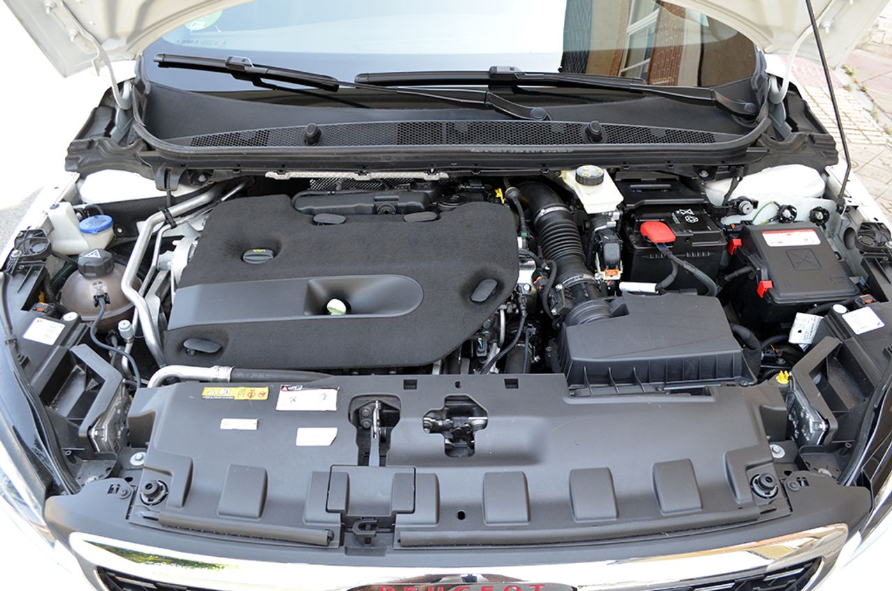 Peugeot 308 2.0 BlueHDI 180cv EAT8 GT  - Foto 65