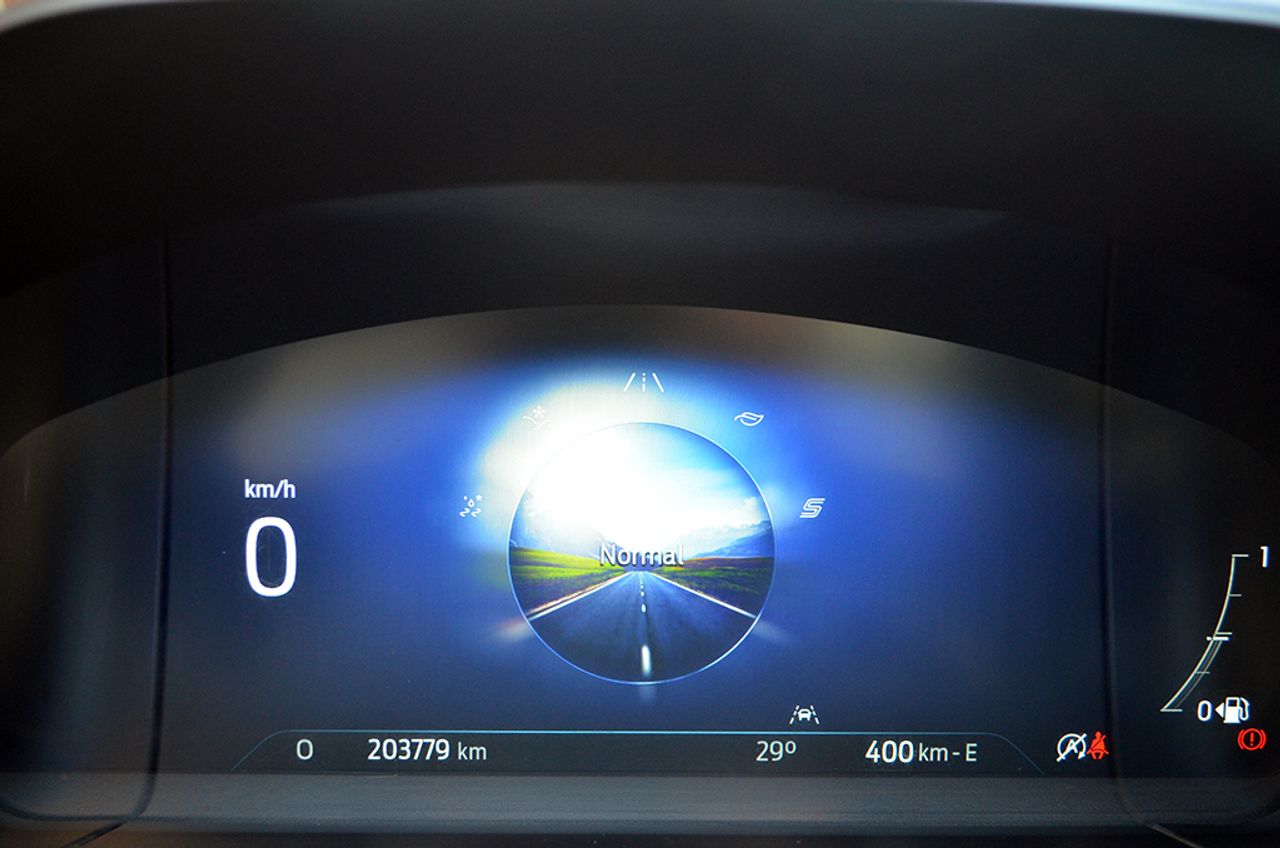 Ford Kuga 2.0 EcoBlue MHEV 150cv ST-Line X  - Foto 66