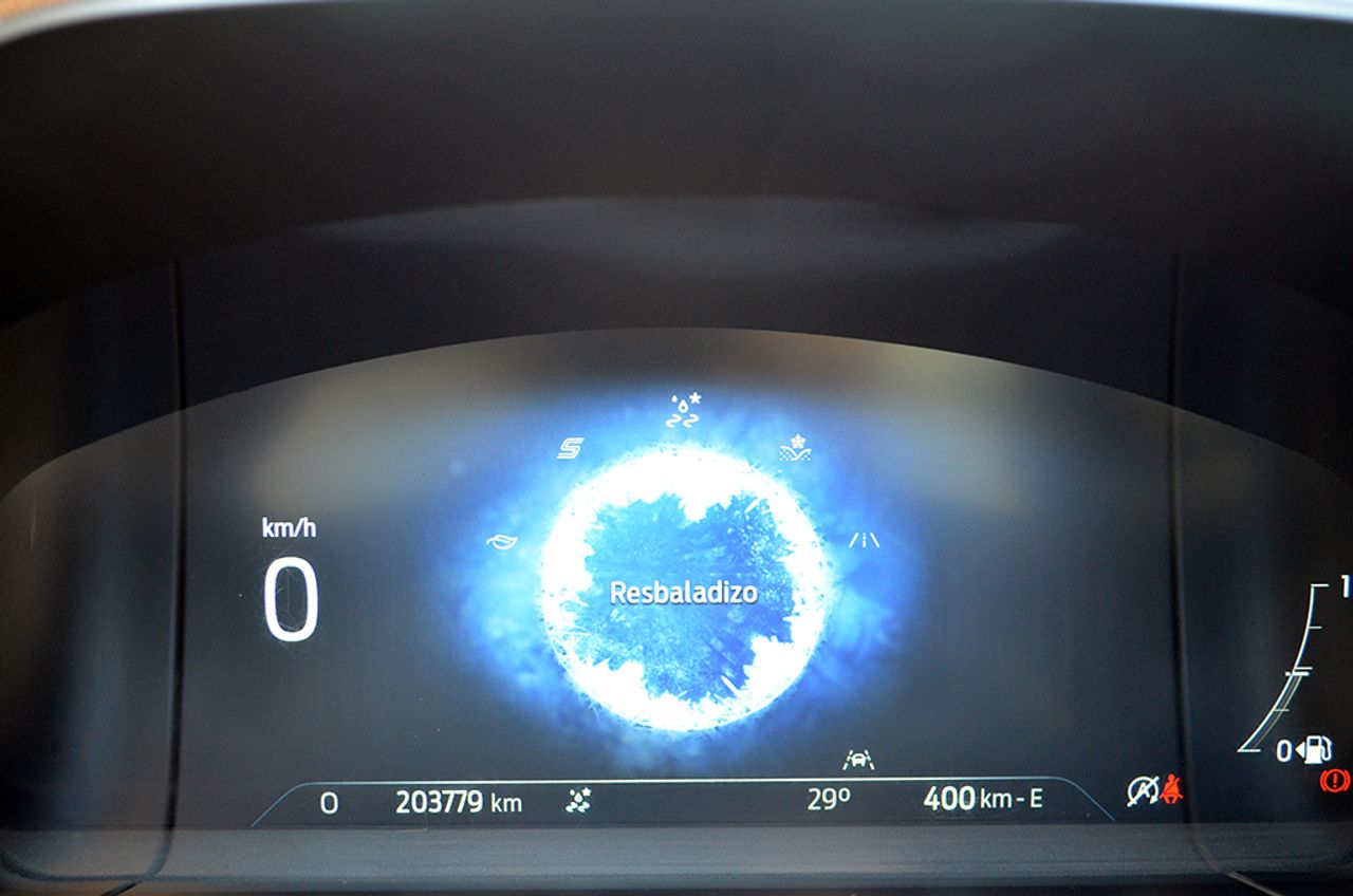 Ford Kuga 2.0 EcoBlue MHEV 150cv ST-Line X  - Foto 69