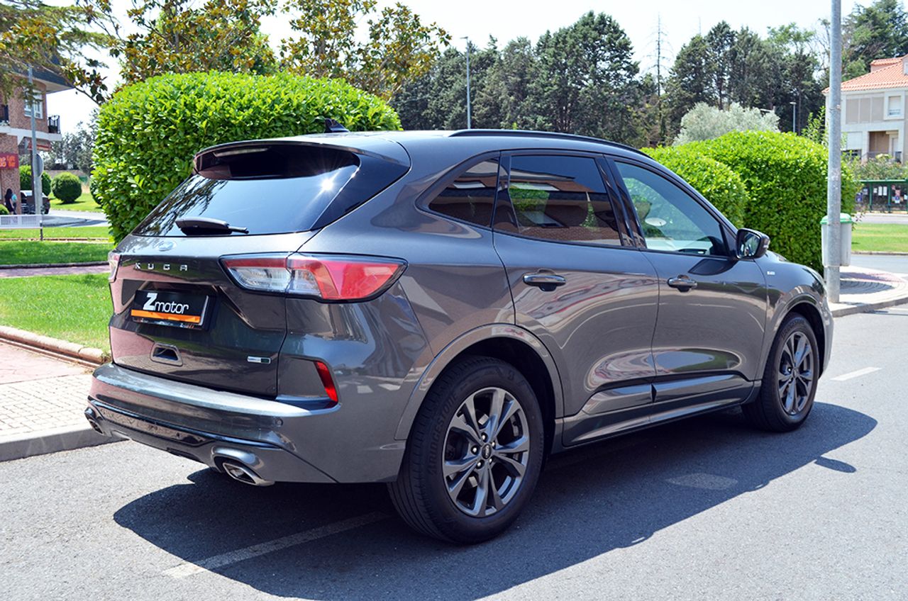 Ford Kuga 2.0 EcoBlue MHEV 150cv ST-Line X  - Foto 4